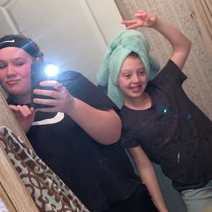 Meet your Posher, Baily